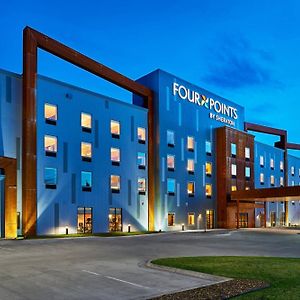 Four Points By Sheraton Fargo Medical Center
